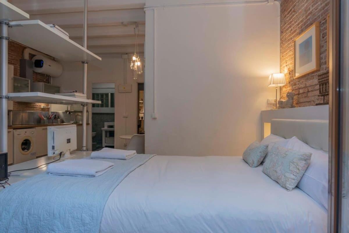 ברצלונה Exclusive 2 Bedroom Apartment In The City Center מראה חיצוני תמונה