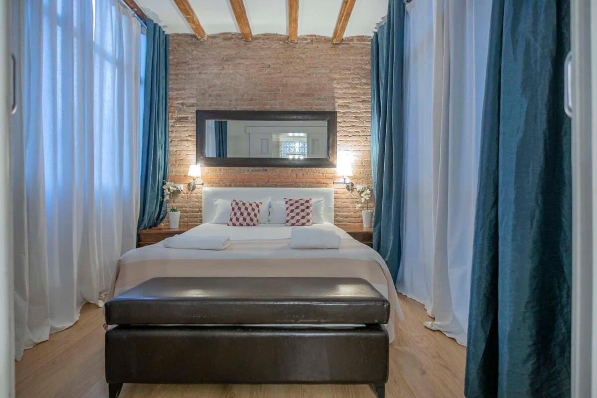 ברצלונה Exclusive 2 Bedroom Apartment In The City Center מראה חיצוני תמונה