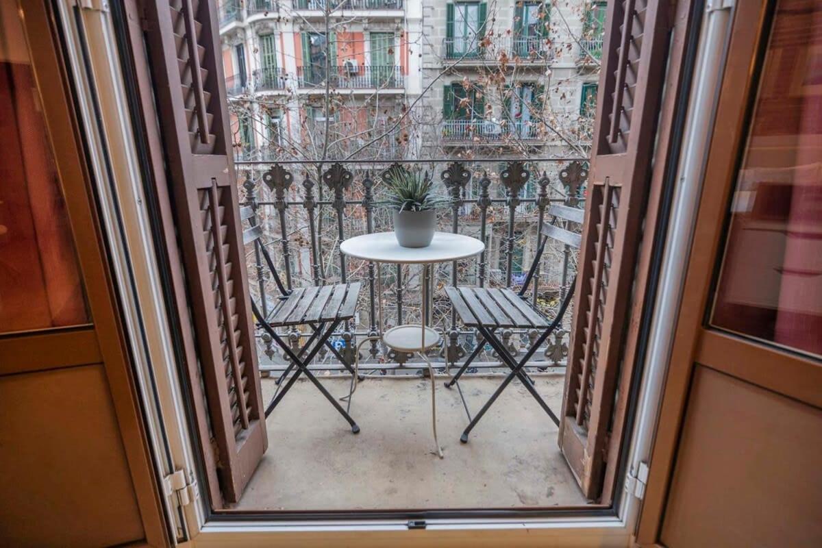 ברצלונה Exclusive 2 Bedroom Apartment In The City Center מראה חיצוני תמונה