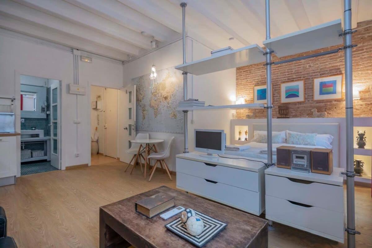 ברצלונה Exclusive 2 Bedroom Apartment In The City Center מראה חיצוני תמונה